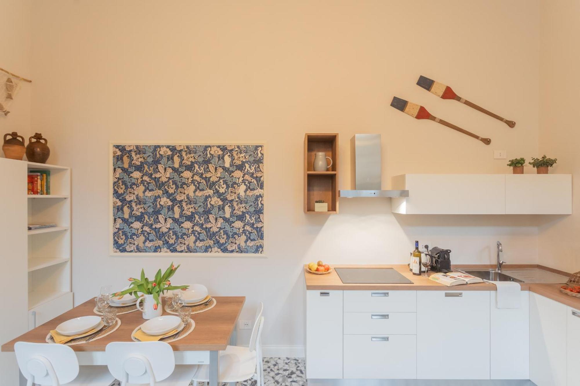 Cinque Giornate 70 Suites By Rent All Комо Екстериор снимка