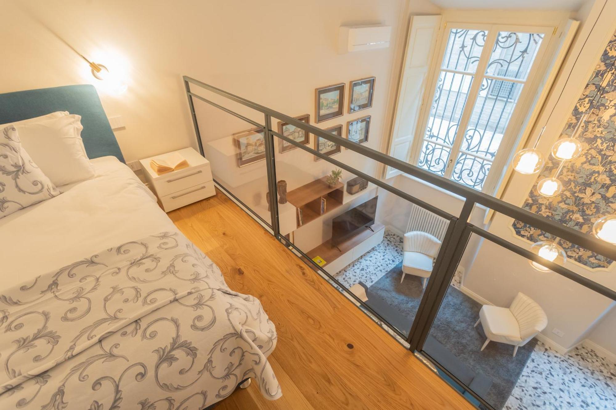 Cinque Giornate 70 Suites By Rent All Комо Екстериор снимка